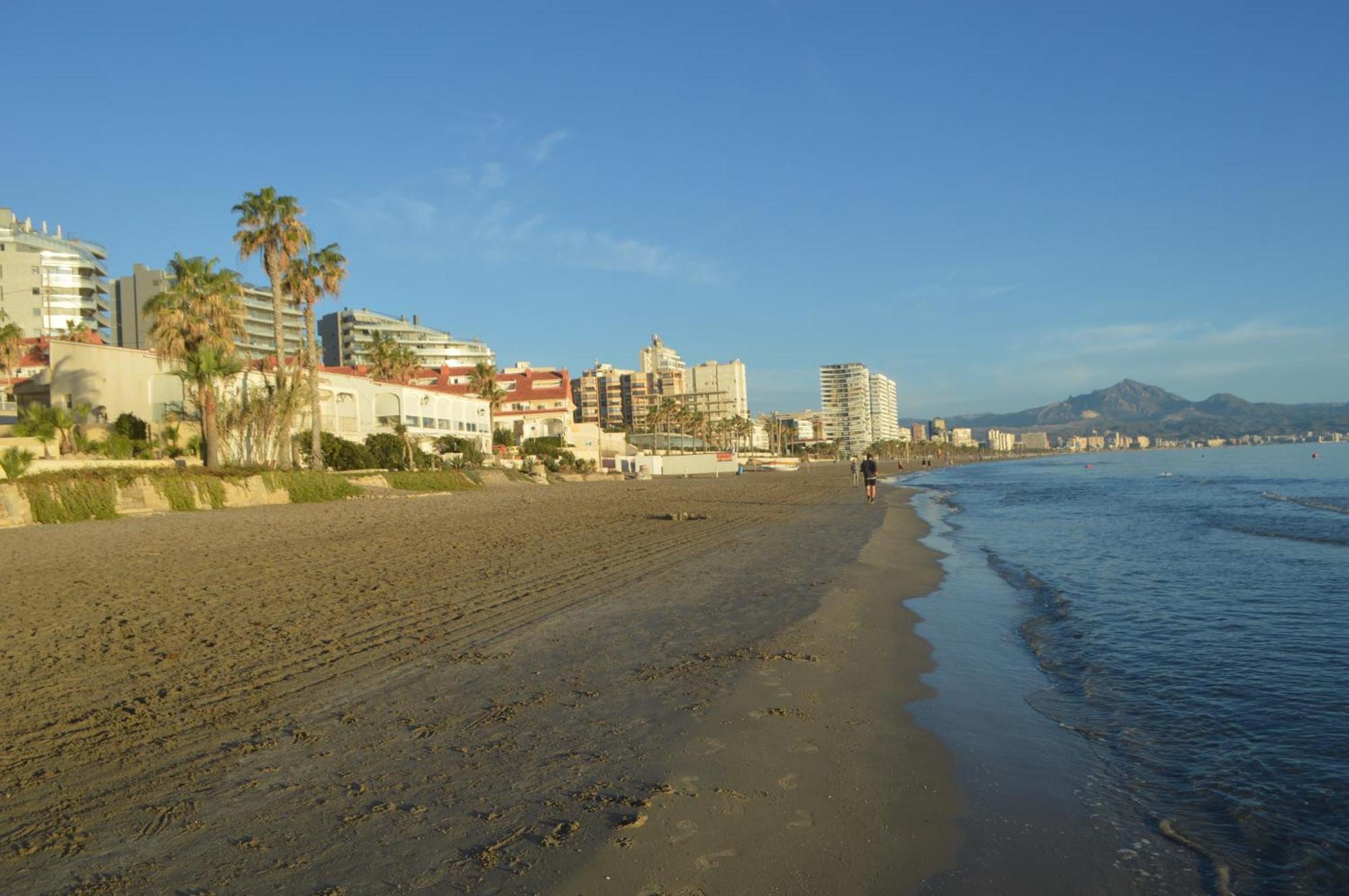 Espectacular Apartamento A Pie De Playa En Chalet Roquetes Alicante Exterior photo